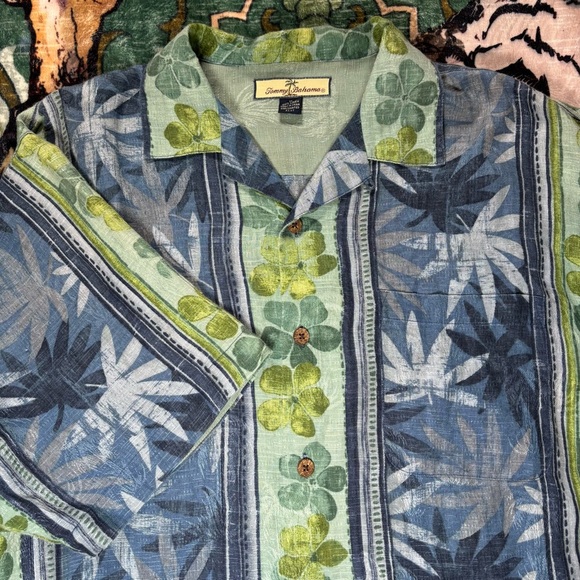Tommy Bahama Other - Tommy Bahama 100% Linen Short Sleeve Hawaiian Shirt Camp Button Up Medium Floral